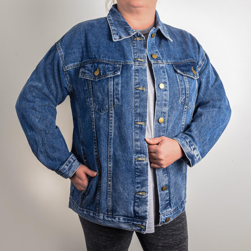 Custom Bridesmaid Oversized Denim Jacket With Name, Personalized Name Bridesmaid Denim Jacket, Custom Gift For Bridesmaid, Custom Bridal Party Gifts,