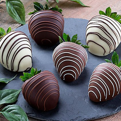Chocolate Dipped Strawberries: Half Dozen