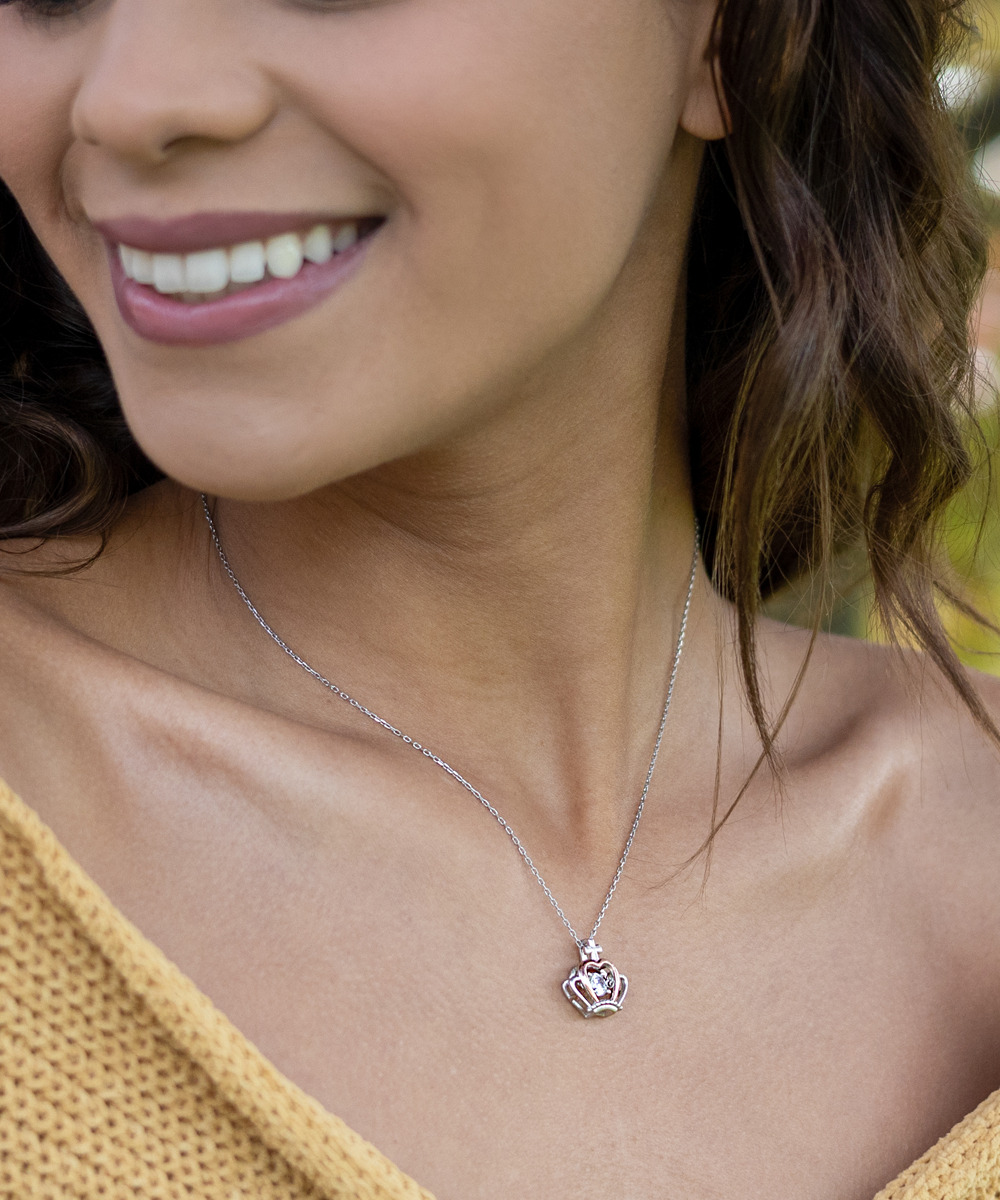 French Bulldog Mom Crown Pendant Necklace - Dog Mom Gifts For Women Birthday Christmas Mother's Day Gift Necklace For French Bulldog Dog Lover