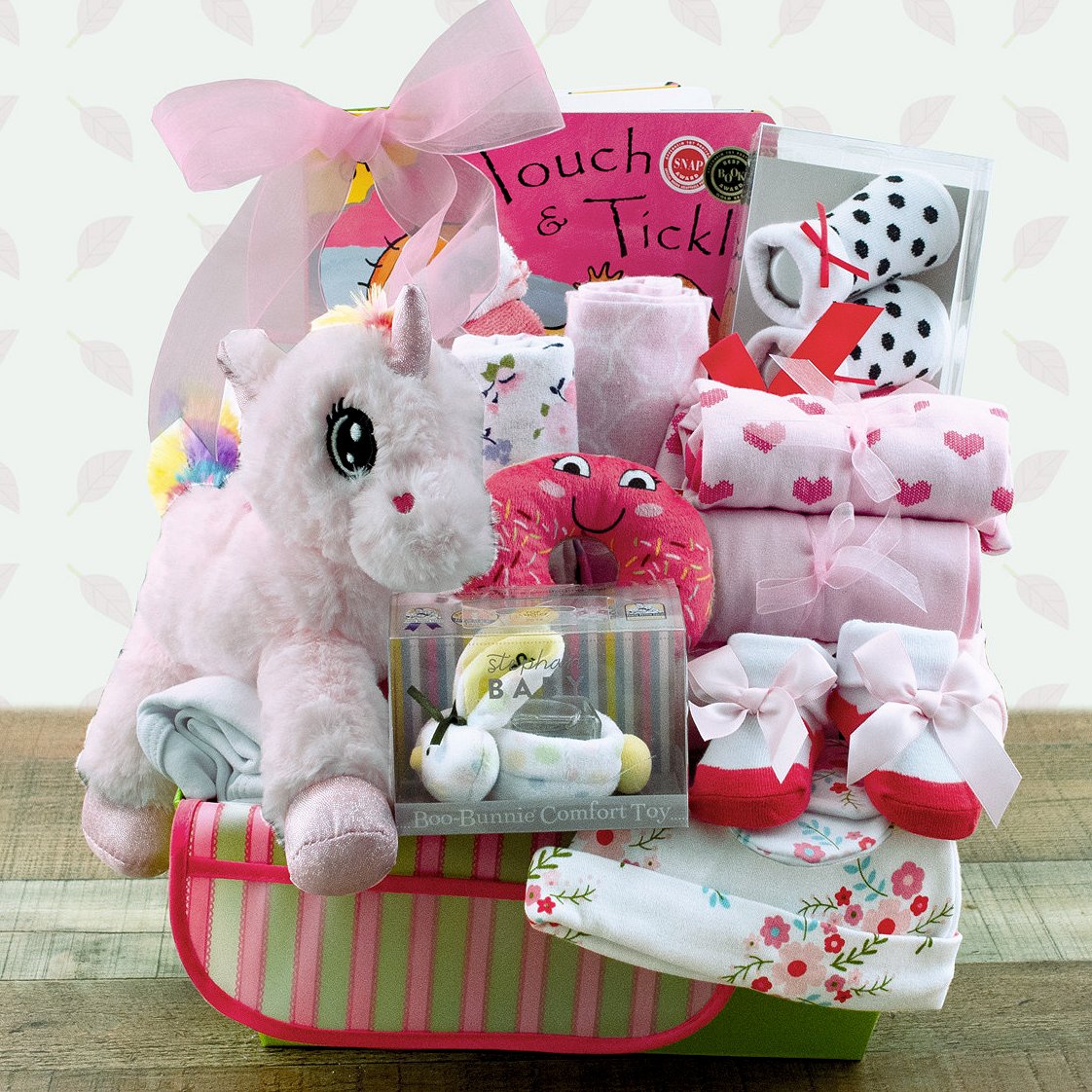 It's a Girl: Baby Girl Gift Basket