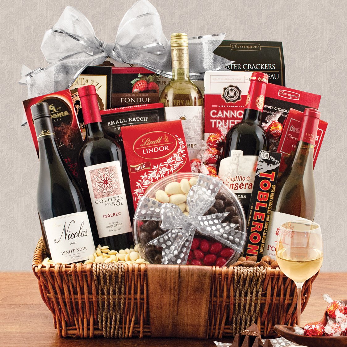 Wines of the World Collection: Wine Gift Basket