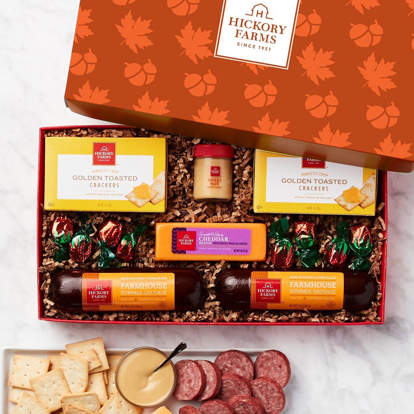 Savory Fall Sampler: Hickory Farms Gift Box