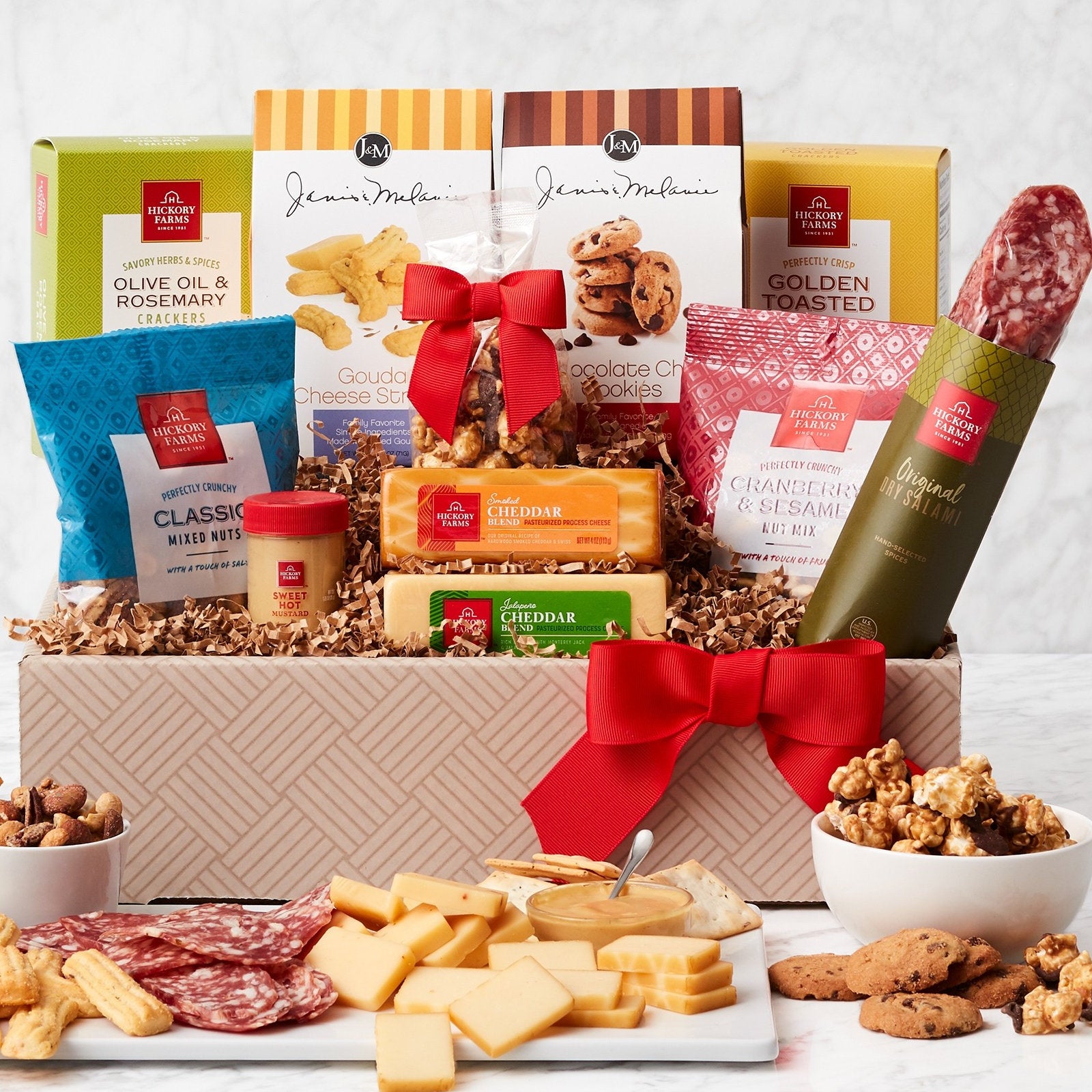 Classic Traditions: Gourmet Gift Box