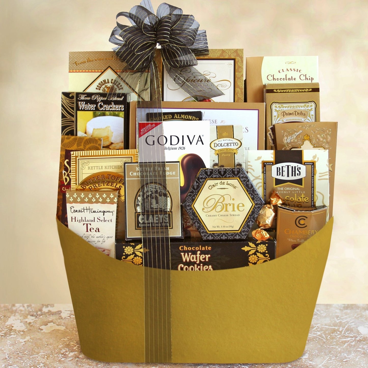 Exclusive Elegance: Gourmet Gift Basket