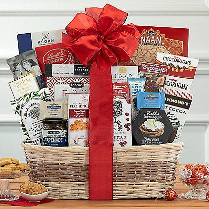 Gourmet Extravaganza: Gift Basket