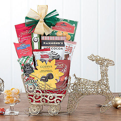 Reindeer Sweets: Holiday Sleigh Basket