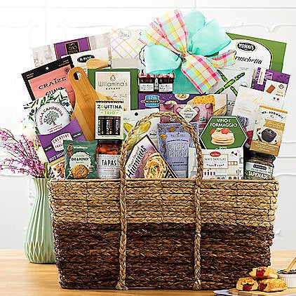 Picnic in the Park: Gourmet Gift Basket