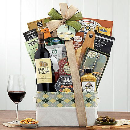 Hole In One Cabernet: Golf & Wine Gift Basket
