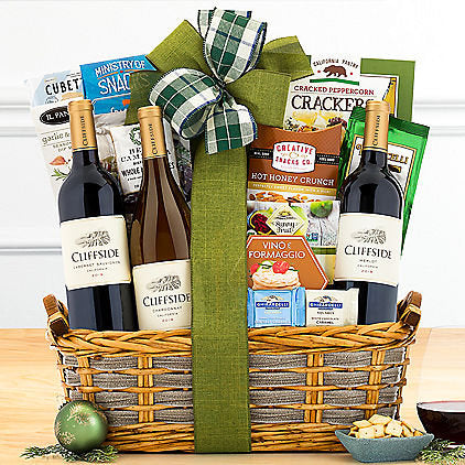 Cliffside Vineyards Trio: Gourmet Wine Gift Basket