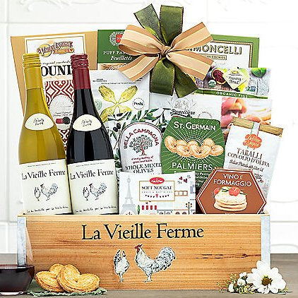 La Vieille Ferme French Duet: Wine Gift Basket