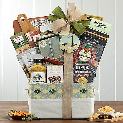 Hole In One: Golf Gift Basket